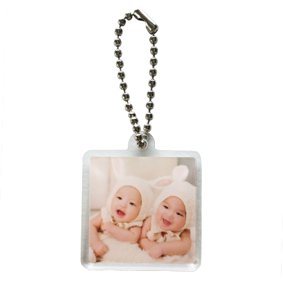 アクリル本体サイズは幅3.5×縦4cm