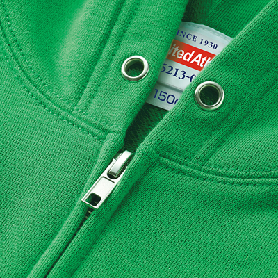 安全のためフード紐は付きません