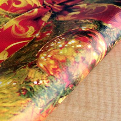 表面はなだらかな凹凸があります