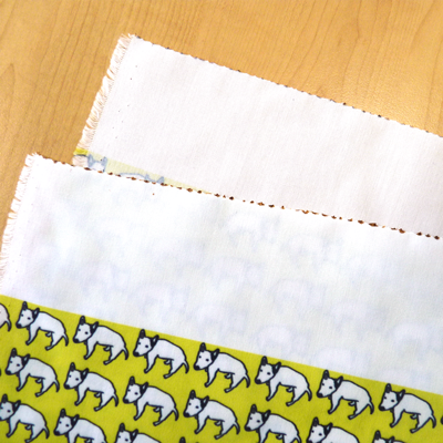 糸のほつれを防止するためヒートカットしています。