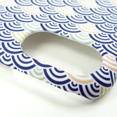 カメラ穴の付近もきれいにプリントします