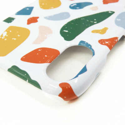 カメラ穴の付近もきれいにプリントします