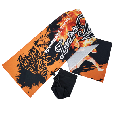 持ち運びに便利なポーチ付き