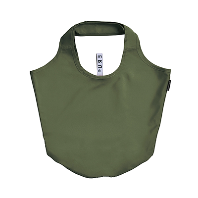 ソフトでエアリーな生地を採用。デイリーシーンに最適な定番フォルム。