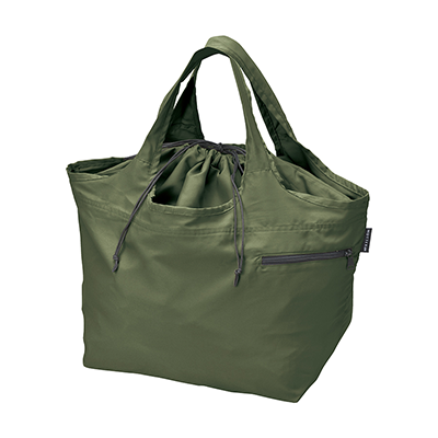 レジカゴサイズの大容量。ポケット付き。