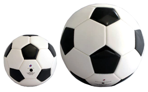 記念サッカーボールのサイズ比較