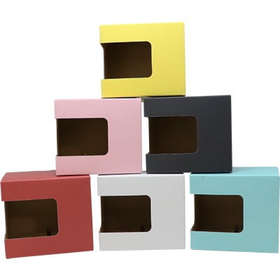 包装オプション：四角窓付きカラーボックス（全6色）
